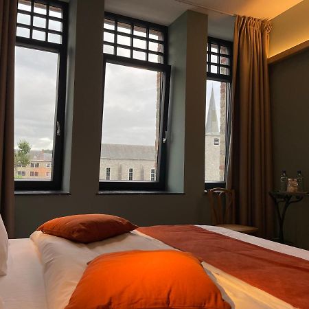 Hotel Maison Demelenne Отон Экстерьер фото