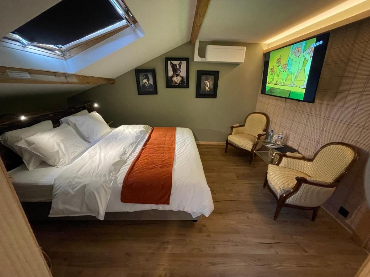 Hotel Maison Demelenne Отон Экстерьер фото